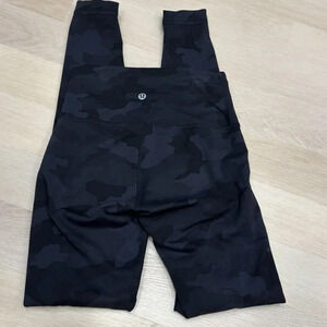 Lululemon Wunder Under High Rise Legging size 4